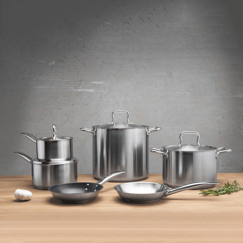 Browne Canada Foodservice Cookware Each Browne 5733932 ELEMENTS Stock Pot 32 qt./30.25 L with Cover Stainless Steel NSF | Denson CFE