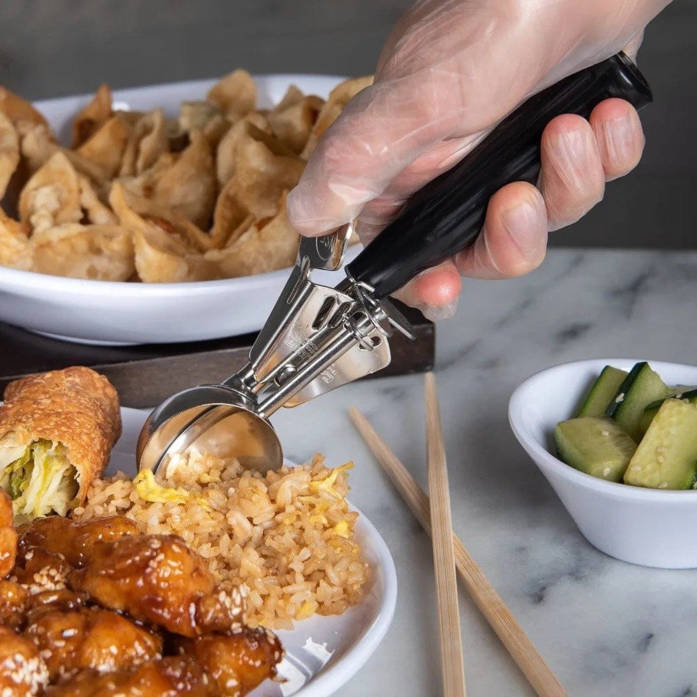 Carlisle Smallwares Each Carlisle 60300-30 Dishers NSF 1-1/4 Oz Black | Denson CFE