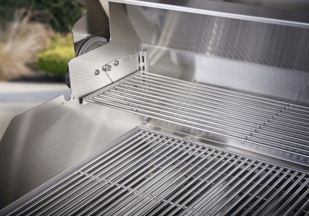 Crown Verity Canada Outdoor Cooking Equipment Each Crown Verity CV-MCB-72RDP 72″ Propane Gas Mobile Outdoor Grill with 2 Roll Domes | Denson CFE