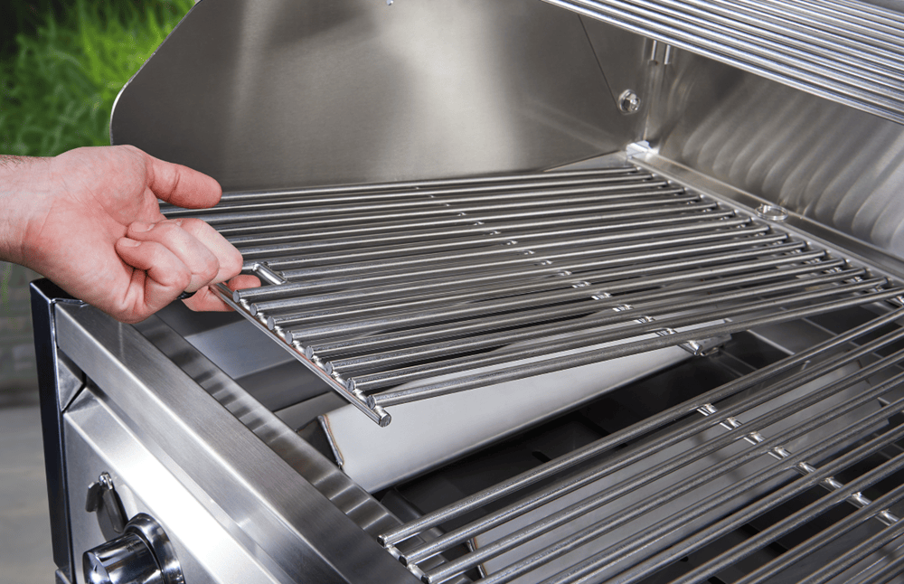 Crown Verity Canada Outdoor Cooking Equipment Each Crown Verity CV-MCB-72RDP 72″ Propane Gas Mobile Outdoor Grill with 2 Roll Domes | Denson CFE