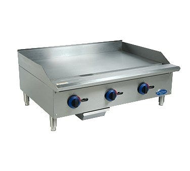 Globe Commercial Grills Each Globe C36GG Chefmate Economy 36? Wide Gas Countertop Griddle With Three Burners And Manual Controls - 90,000 BTU
