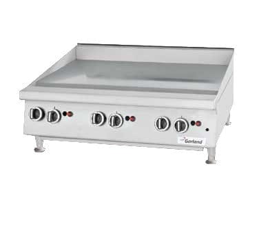 Globe Commercial Grills Each Globe GG48G 48” Wide Gas Countertop Griddle With Four Burners And Manual Controls - 120,000 BTU